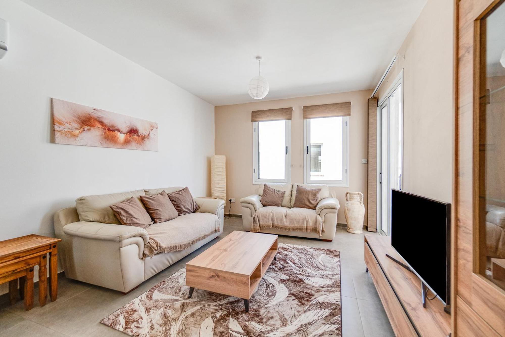 Apartment Steni Views By Ezoria Polis